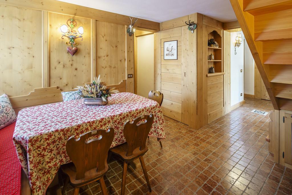 Villa Tullia - Stayincortina Cortina d'Ampezzo Buitenkant foto